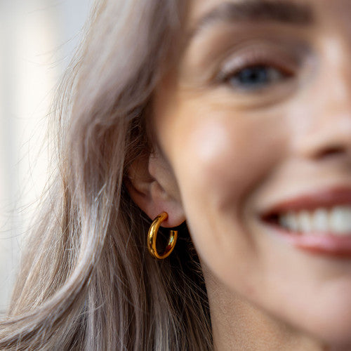 Giana Medium Hoop Earrings - Gold Plated